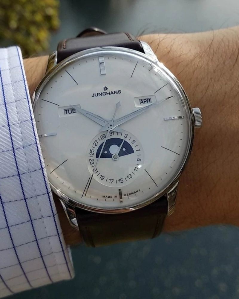 Montre Meister Kalender Junghans